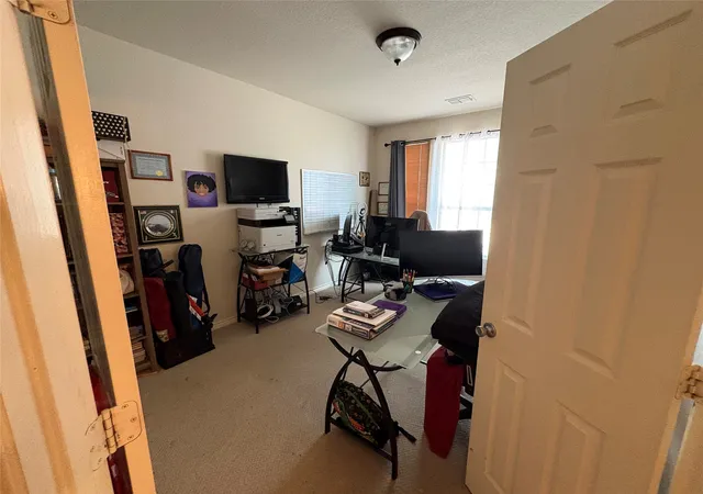 Photo 3 of Single family home for sale at 1316 Pheasant Run Trl, Fort Worth, TX 76131 | MLS# 21369457 | Listing updated on 2026-09-01