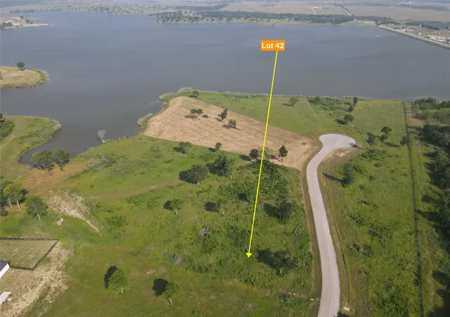 Photo 4 of Land for sale at Lot 42 Barefoot Bay Blvd, Corsicana, TX 75109 | MLS# 21372393 | Listing updated on 2026-09-01