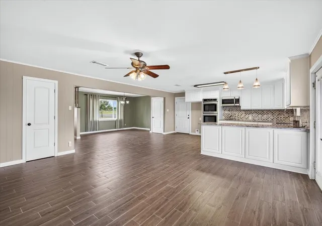 Photo 3 of Single family home for sale at 621 Fm 3441, Malakoff, TX 75148 | MLS# 21374059 | Listing updated on 2026-09-03