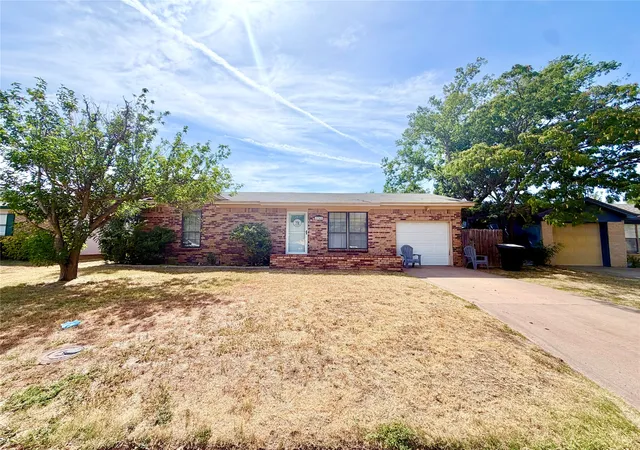 Photo 1 of Single family home for sale at 3742 Trinity Ln, Abilene, TX 79602 | MLS# 21363575 | Listing updated on 2026-09-01