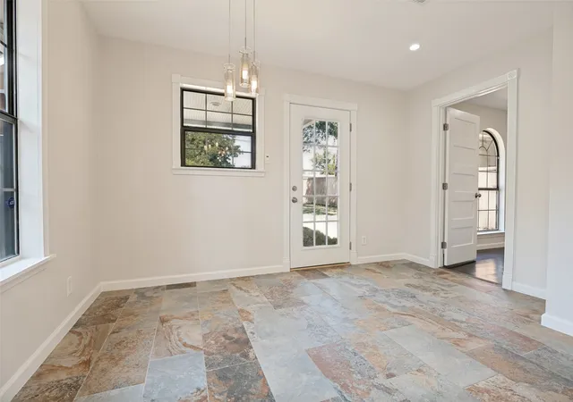 Photo 3 of Single family home for sale at 803 Hollywood Ave, Dallas, TX 75208 | MLS# 21373632 | Listing updated on 2026-09-01