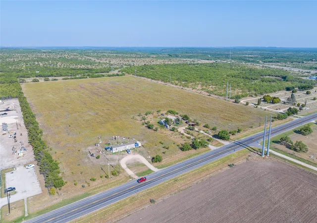 Photo 3 of Single family home for sale at 104 US Hwy 283 N, Baird, TX 79504 | MLS# 21374090 | Listing updated on 2026-09-01