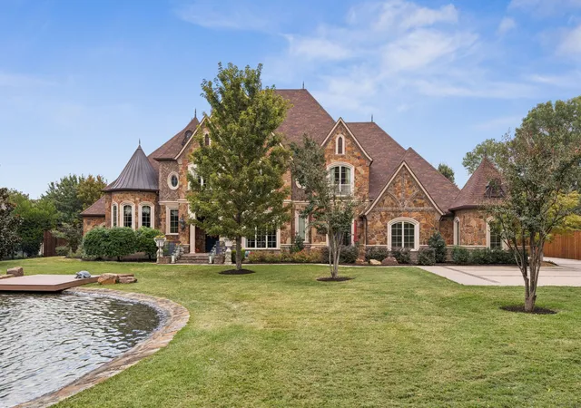 Photo 4 of Single family home for sale at 5105 Rose St, Colleyville, TX 76034 | MLS# 21373894 | Listing updated on 2026-09-06
