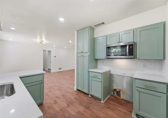 Photo 3 of Single family home for sale at 504 Hill St, Aubrey, TX 76227 | MLS# 21374172 | Listing updated on 2026-09-01