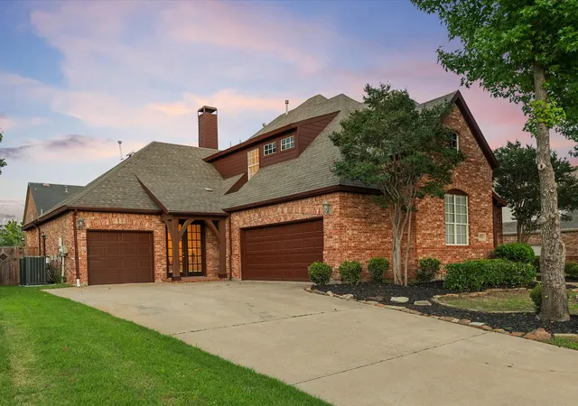 Photo 2 of Single family home for sale at 4332 Milsop Dr, Carrollton, TX 75010 | MLS# 21374178 | Listing updated on 2026-09-01