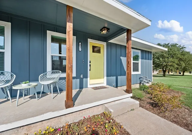 Photo 2 of Single family home for sale at 4092 Merida Ave, Fort Worth, TX 76110 | MLS# 21374147 | Listing updated on 2026-09-01