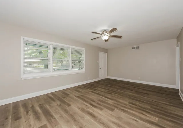 Photo 3 of Single family home for sale at 7832 Seydel St, Dallas, TX 75217 | MLS# 21374370 | Listing updated on 2026-10-02