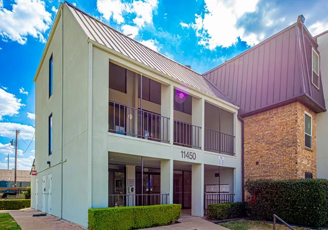 Photo 2 of Condo for sale at 11450 Audelia Rd #306, Dallas, TX 75243 | MLS# 21362194 | Listing updated on 2026-10-03