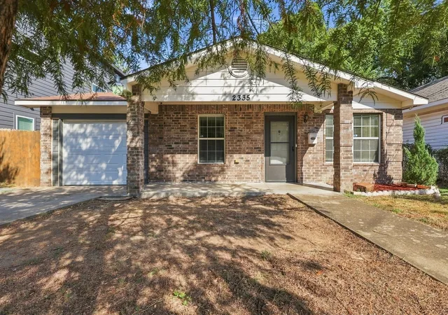 Photo 1 of Single family home for sale at 2335 Bethurum Ave, Dallas, TX 75215 | MLS# 21374372 | Listing updated on 2026-09-01