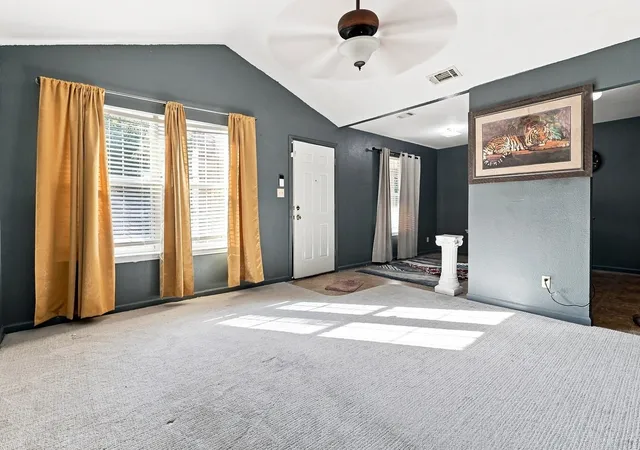 Photo 3 of Single family home for sale at 2335 Bethurum Ave, Dallas, TX 75215 | MLS# 21374372 | Listing updated on 2026-09-01