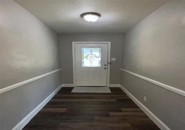 Photo 2 of Single family home for sale at 3008 Arapaho Rd, Commerce, TX 75428 | MLS# 21373720 | Listing updated on 2026-09-01