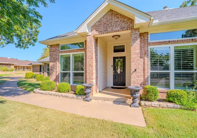 Photo 3 of Single family home for sale at 8931 Brierfield Rd, Granbury, TX 76049 | MLS# 21374214 | Listing updated on 2026-09-01