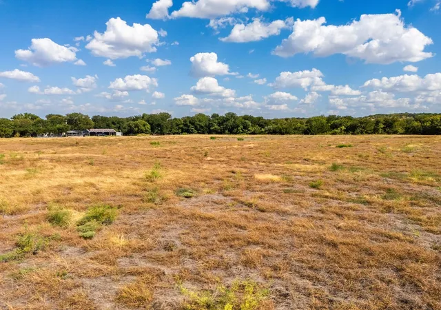Photo 4 of Land for sale at Lot 2 Howard Dr, Moody, TX 76557 | MLS# 21374450 | Listing updated on 2026-09-01