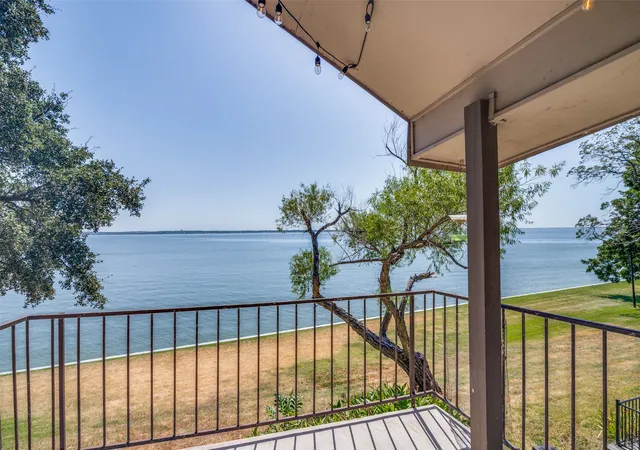 Condo for sale at 4606 Chaha Rd #202, Garland, TX 75043 | MLS# 21362352