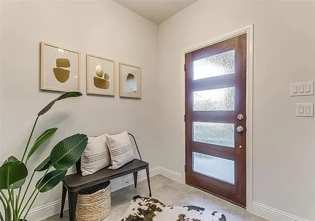 Photo 4 of Single family home for sale at 6717 Windlord Dr, Fort Worth, TX 76179 | MLS# 21373837 | Listing updated on 2026-10-07