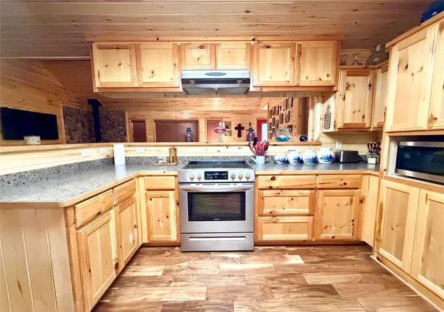 Photo 4 of Manufactured home for sale at 3341 Fm 778, Mineola, TX 75773 | MLS# 21374472 | Listing updated on 2026-09-03