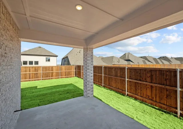 Photo 3 of Single family home for sale at 1521 Buttercup Ave, Aubrey, TX 76227 | MLS# 21373275 | Listing updated on 2026-09-01
