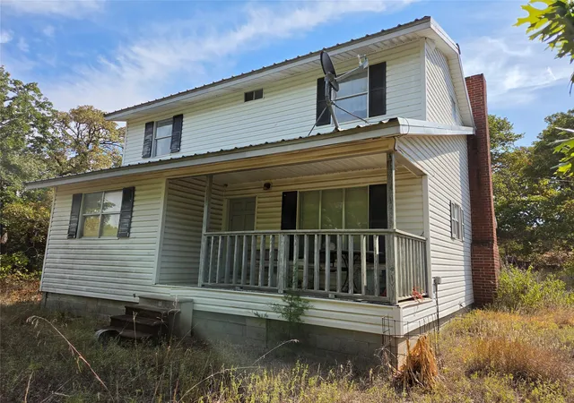 Photo 4 of Single family home for sale at 159 Michael Ln, Saint Jo, TX 76265 | MLS# 21369557 | Listing updated on 2026-09-06