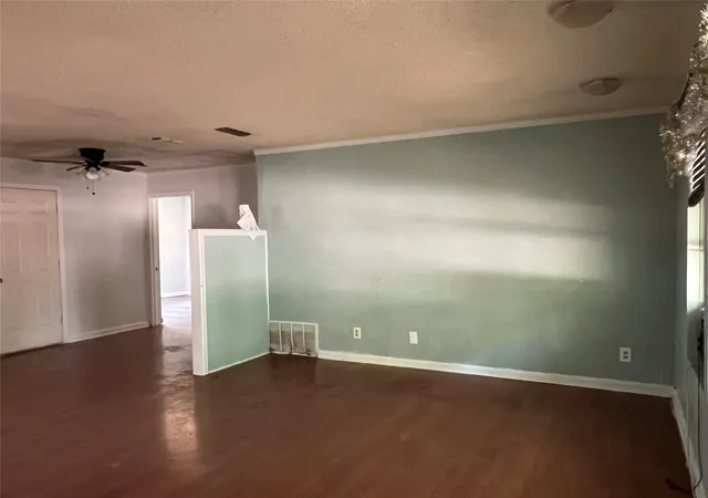 Photo 2 of Single family home for sale at 4306 Barnett Dr, Wichita Falls, TX 76308 | MLS# 21374536 | Listing updated on 2026-09-01