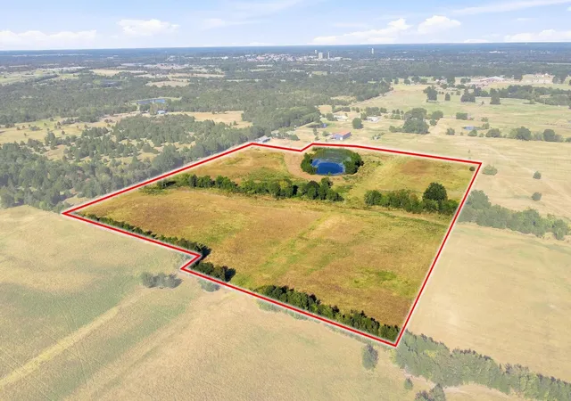 17th image of Tbd Private Rd 4402, Commerce, TX 75428 | MLS# 21374544