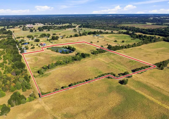 2nd image of Tbd Private Rd 4402, Commerce, TX 75428 | MLS# 21374544