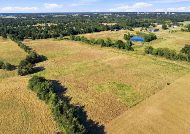 3rd image of Tbd Private Rd 4402, Commerce, TX 75428 | MLS# 21374544