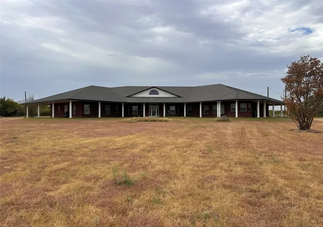 Photo 1 of Single family home for sale at 383 Lcr 476, Mexia, TX 76667 | MLS# 21370567 | Listing updated on 2026-09-01