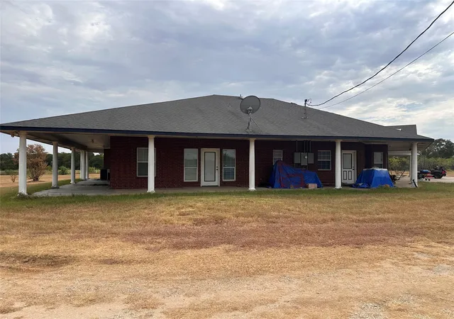 Photo 3 of Single family home for sale at 383 Lcr 476, Mexia, TX 76667 | MLS# 21370567 | Listing updated on 2026-09-01