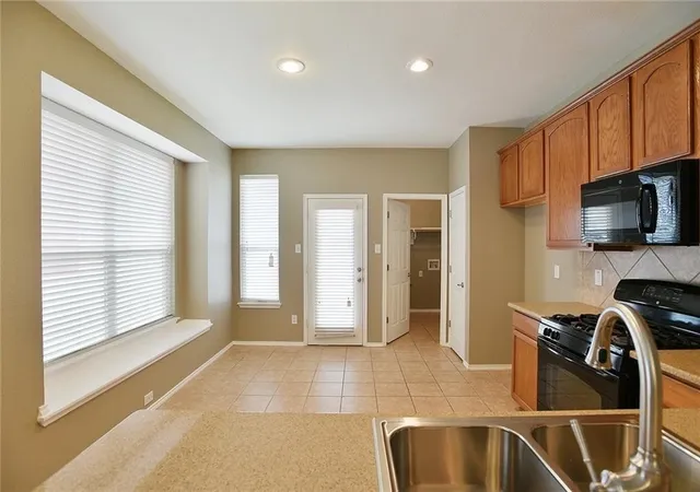 Photo 2 of Single family home for sale at 9109 Nathaniel Dr, Aubrey, TX 76227 | MLS# 21374596 | Listing updated on 2026-09-30