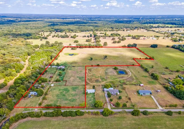Photo 1 of Land for sale at 2165 County Rd 3304, Greenville, TX 75402 | MLS# 21374657 | Listing updated on 2026-09-02