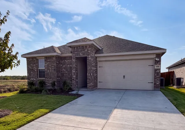 Photo 1 of Single family home for sale at 605 Edge Hl Ln, Josephine, TX 75135 | MLS# 21374810 | Listing updated on 2026-10-05