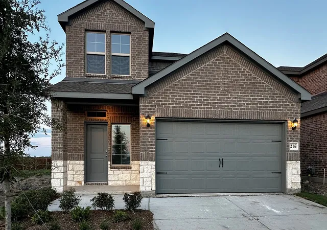 Photo 1 of Single family home for sale at 216 Pheasant Run Rd, Terrell, TX 75160 | MLS# 21374756 | Listing updated on 2026-10-02