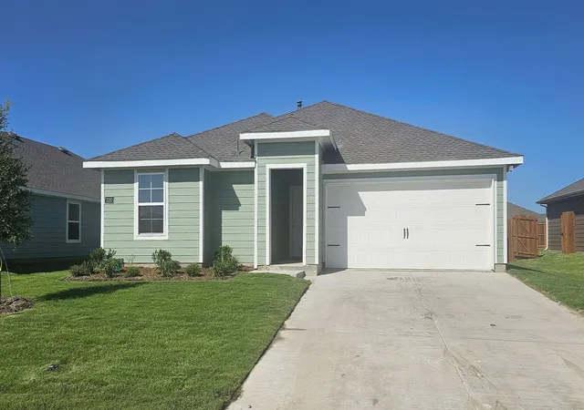 Photo 1 of Single family home for sale at 1210 Breezy Oak Dr, Nevada, TX 75173 | MLS# 21374831 | Listing updated on 2026-10-07