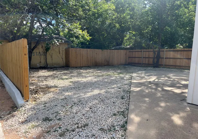 Photo 4 of Single family home for sale at 1200 New York Ave, Fort Worth, TX 76104 | MLS# 21374794 | Listing updated on 2026-09-16