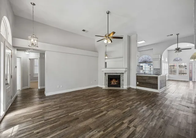 Photo 3 of Single family home for sale at 8109 Pickard Dr, Rowlett, TX 75088 | MLS# 21374086 | Listing updated on 2026-10-07