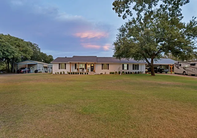 Photo 3 of Single family home for sale at 6155 Stephenson Levy Rd, Fort Worth, TX 76140 | MLS# 21373973 | Listing updated on 2026-10-04