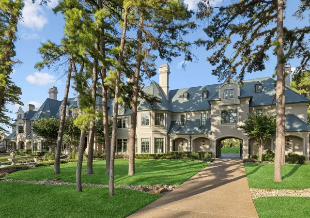 Photo 3 of Mansion for sale at 2100 Cavalier Way, Flower Mound, TX 75022 | MLS# 21370428 | Listing updated on 2026-09-02