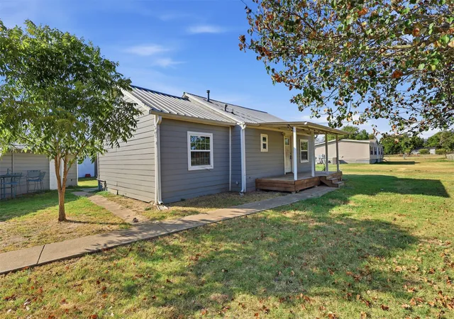 Photo 2 of Single family home for sale at 8099 Truet St, Scurry, TX 75158 | MLS# 21370384 | Listing updated on 2026-09-17