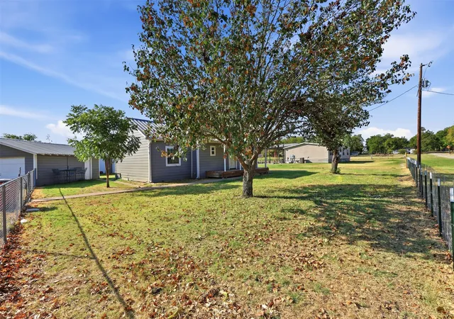 Photo 3 of Single family home for sale at 8099 Truet St, Scurry, TX 75158 | MLS# 21370384 | Listing updated on 2026-09-17