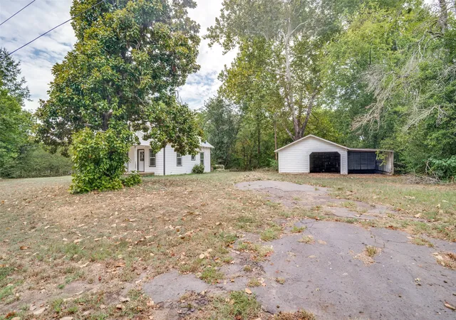 Photo 3 of Single family home for sale at 148 County Rd 4988, Winnsboro, TX 75494 | MLS# 21374930 | Listing updated on 2026-10-05