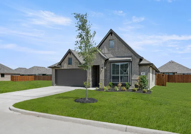 Photo 2 of Single family home for sale at 4017 Kitts Rd, Granbury, TX 76049 | MLS# 21374952 | Listing updated on 2026-10-09