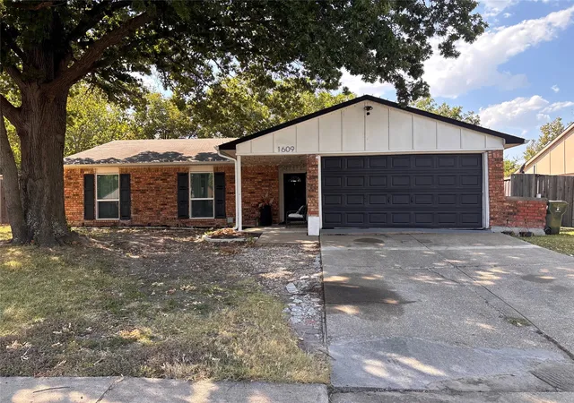 Photo 1 of Single family home for sale at 1609 Lyric Dr, Garland, TX 75040 | MLS# 21373978 | Listing updated on 2026-09-02