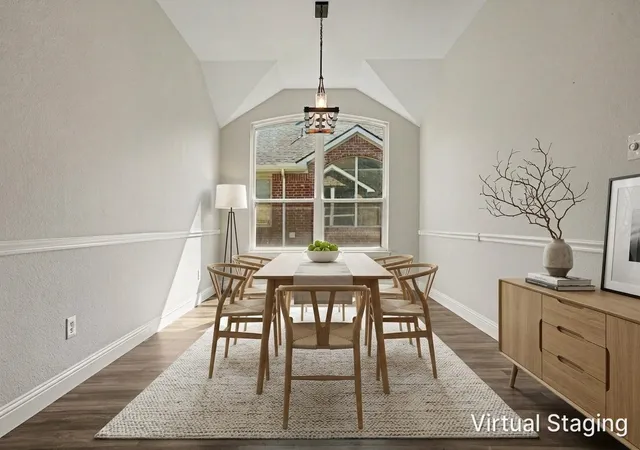 Photo 3 of Single family home for sale at 1 Mary Lou Ct, Mansfield, TX 76063 | MLS# 21372728 | Listing updated on 2026-10-08