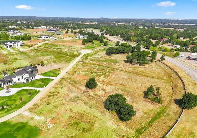 Photo 3 of Sale Pending at 1141 Jefferson Ct, Argyle, TX 76226 | MLS# 21373138 | Listing updated on 2026-10-02