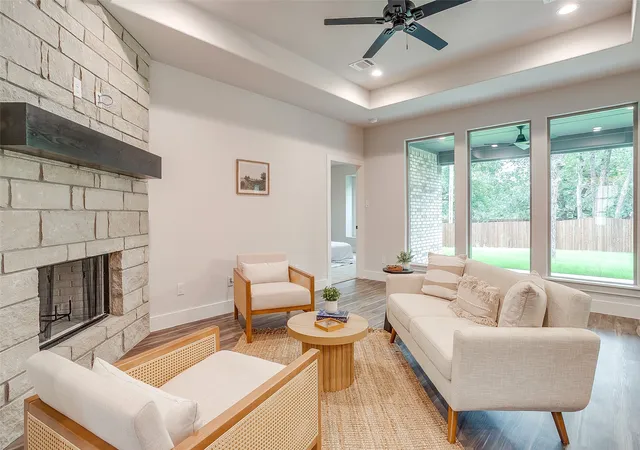 Photo 3 of Single family home for sale at 3221 Nw 25th Street, Fort Worth, TX 76106 | MLS# 21375013 | Listing updated on 2026-09-02