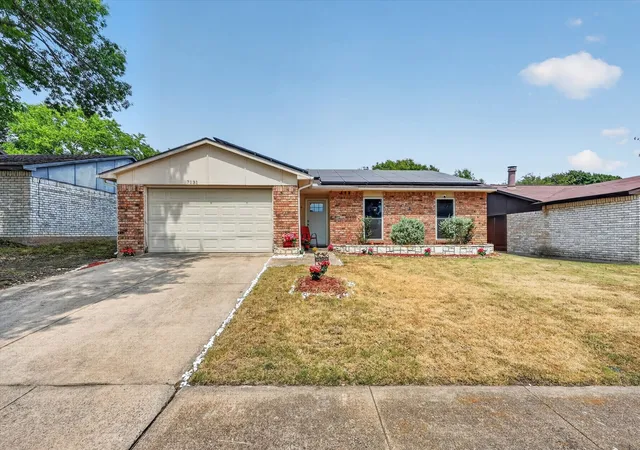 Photo 2 of Sale Pending at 7131 Nutmeg Ln, Dallas, TX 75249 | MLS# 21366512 | Listing updated on 2026-09-25