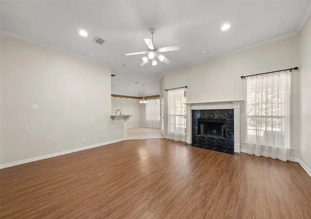 Photo 2 of Single family home for sale at 616 Pebble Crk Dr, Hewitt, TX 76643 | MLS# 21375302 | Listing updated on 2026-09-15
