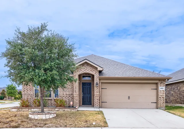 Photo 1 of Single family home for sale at 14601 Sundog Way, Haslet, TX 76052 | MLS# 21371127 | Listing updated on 2026-10-01