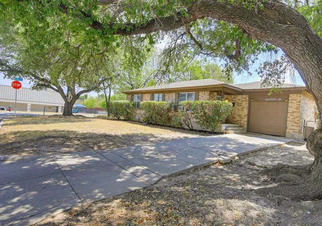 Photo 2 of Single family home for sale at 5328 Ira St N, Haltom City, TX 76117 | MLS# 21374999 | Listing updated on 2026-09-02