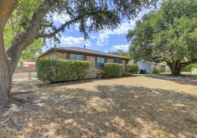 Photo 3 of Single family home for sale at 5328 Ira St N, Haltom City, TX 76117 | MLS# 21374999 | Listing updated on 2026-09-02